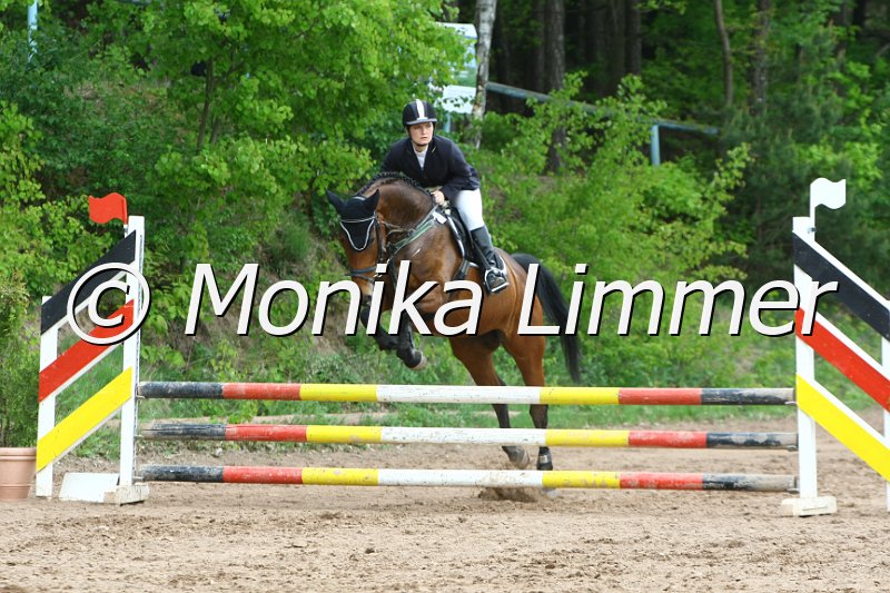 104M6527_Mary Anne_Stil_A.JPG